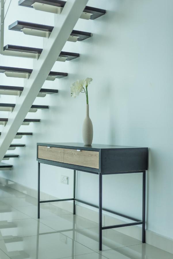 Maritime Penthouse Suite By The Sea Georgetown Luaran gambar